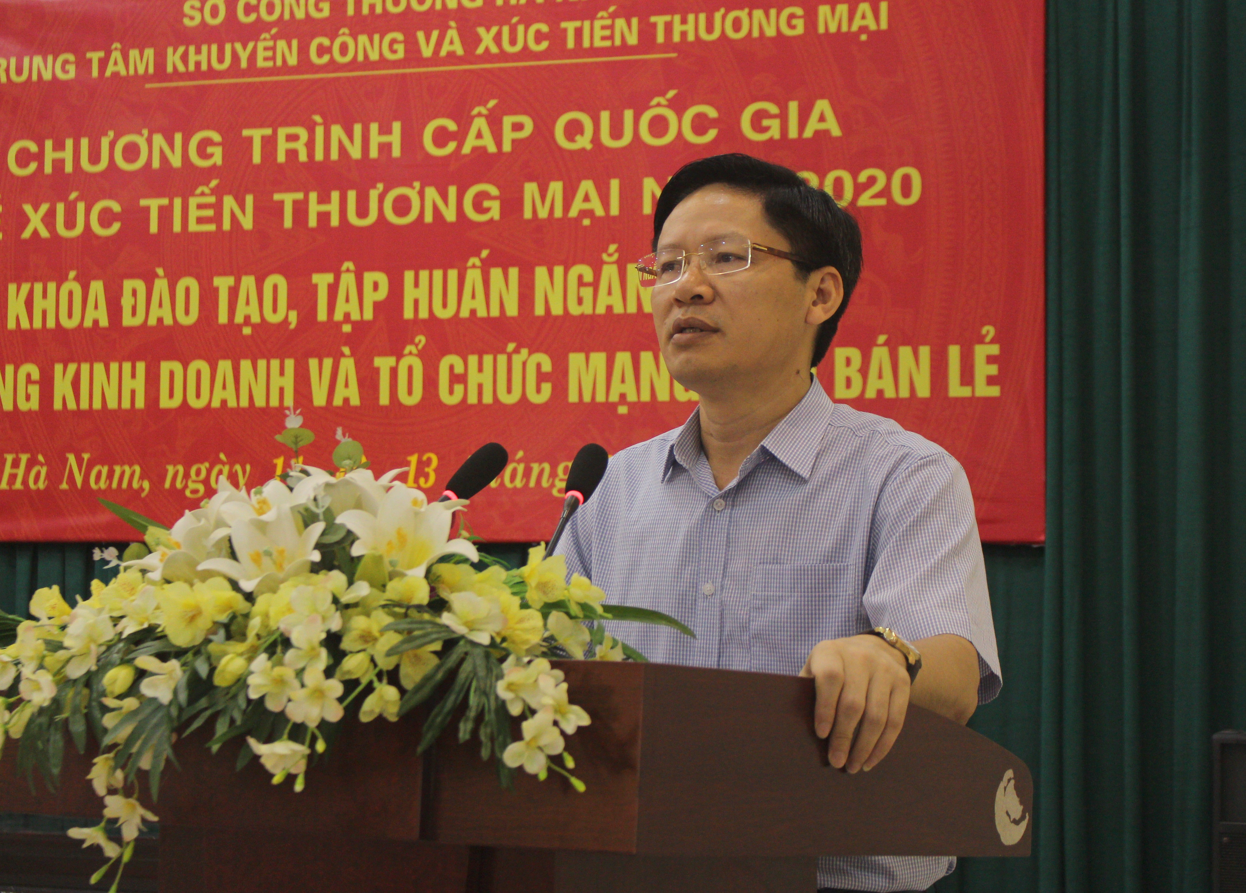 Ông Đinh Văn An, Giám đốc Sở Công thương phát biểu khai mạc khóa đào tạo.JPG